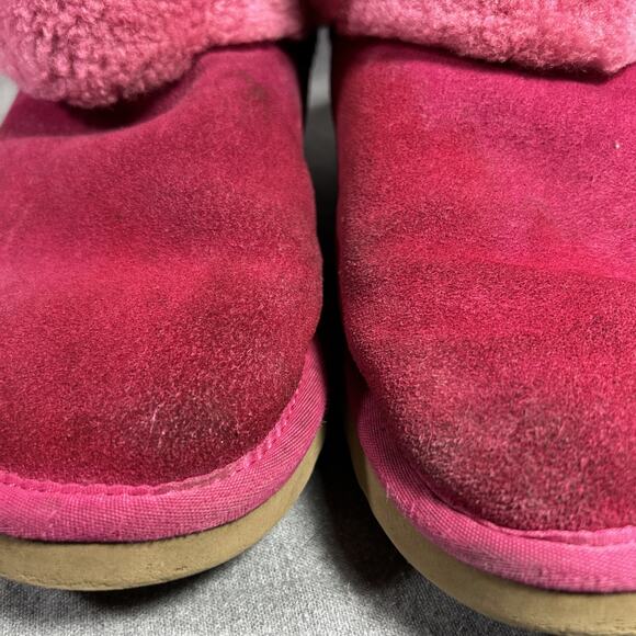 UGG Classic Mini Fluff Quilted Boots Women's Size 6 Pink Shearling Suede - Picture 3 of 12